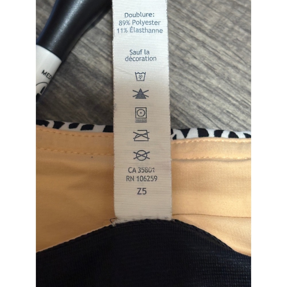 Lululemon Speed Up Low-Rise Lined Shorts 2.5 Black White Rose Animal Print 4 - Picture 5 of 7